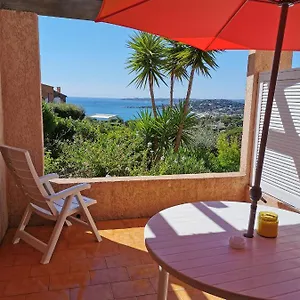 Apartment Superbe Vue A Maxime T2 Climatise, Sainte-Maxime