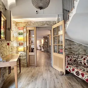 Le Chardon Bleu Sainte-Maxime